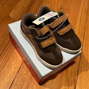 Cat & Jack brown Nevada sneakers